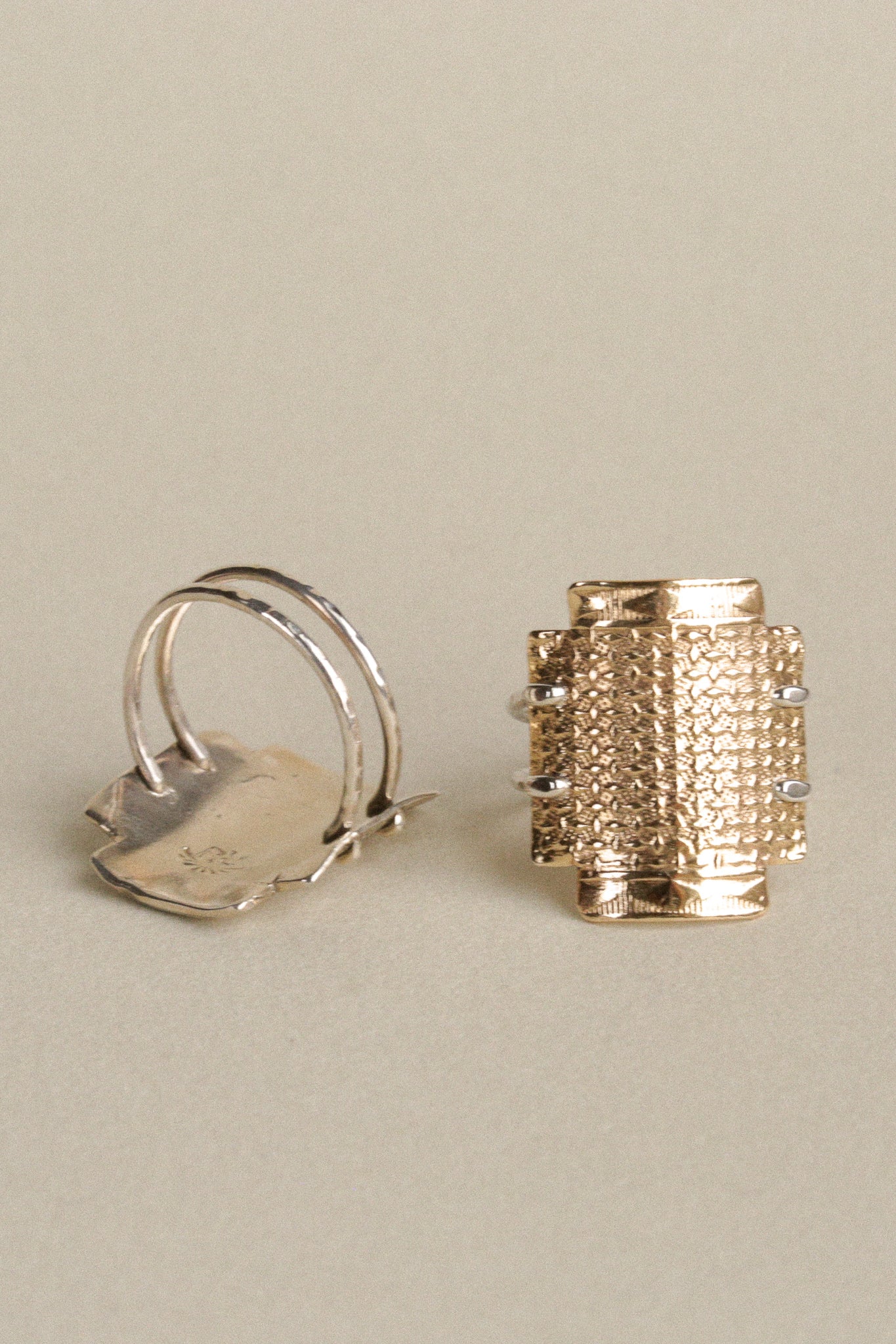 Nefertiti Ring