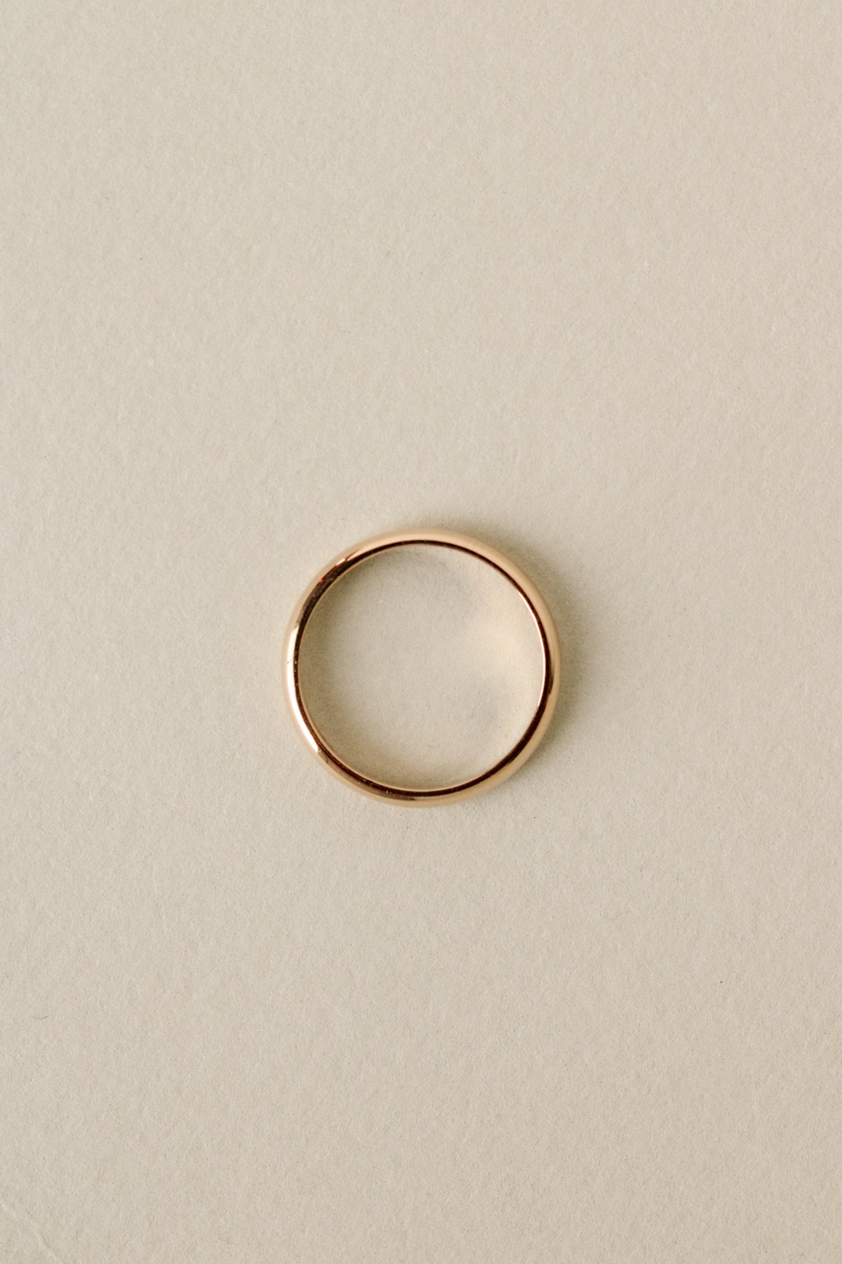 14k Classic Half Round Band