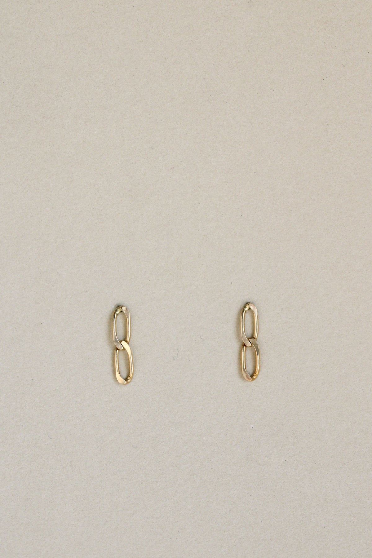 14k Elongated Curb Studs