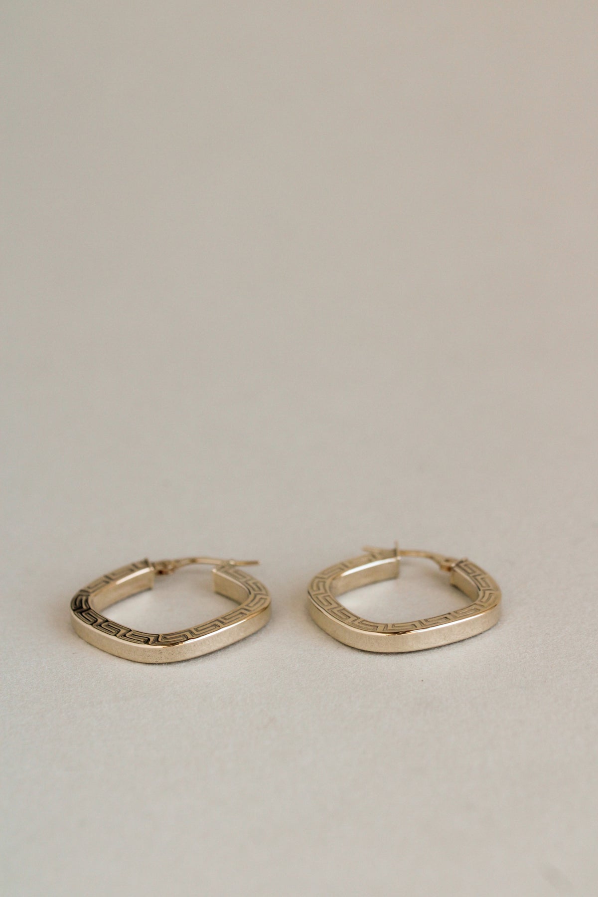 14k Meandros Square Hoops