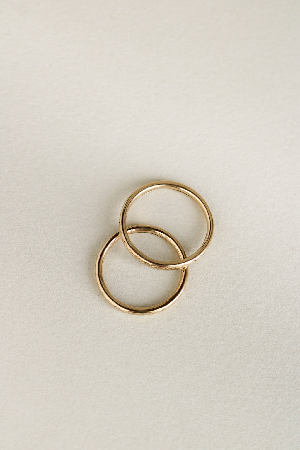 14k Hollow Pattern Ring