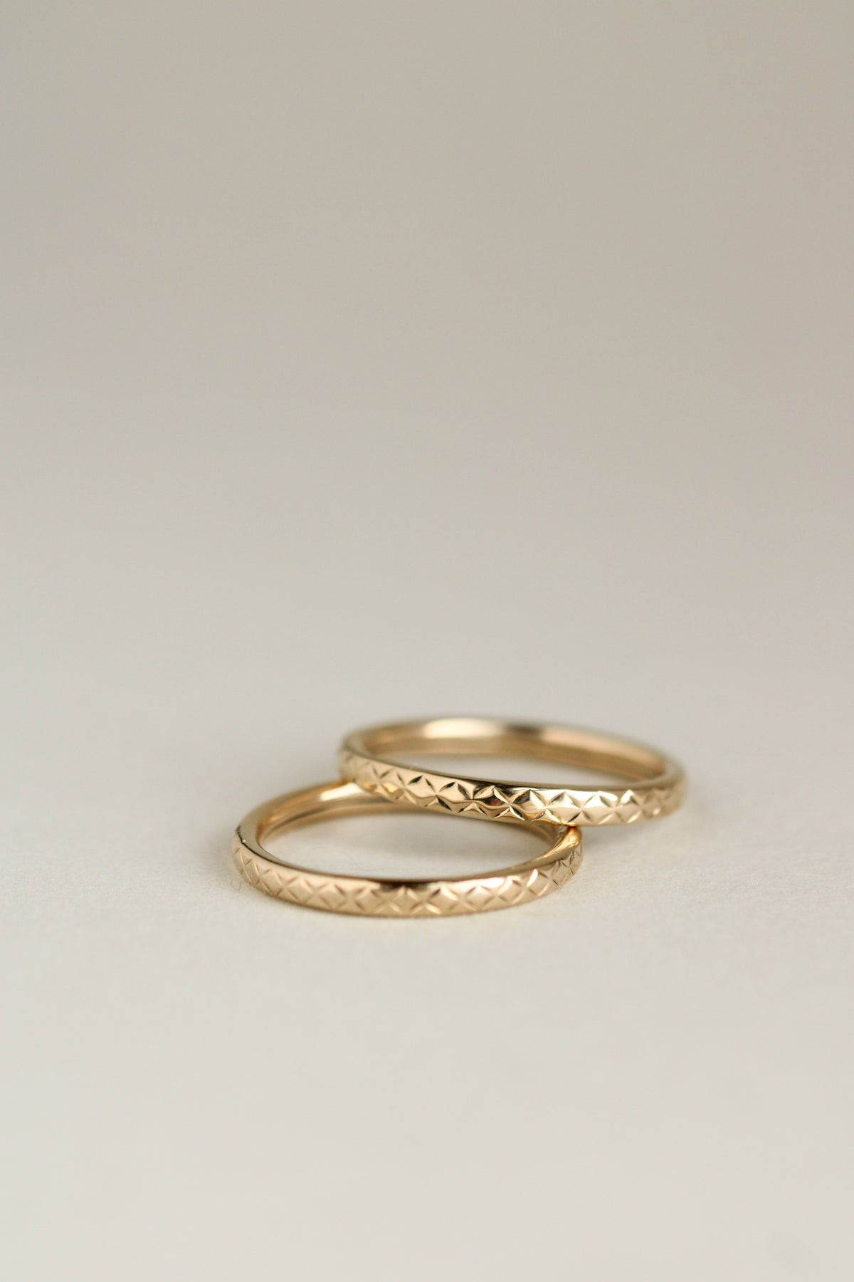 14k Hollow Pattern Ring