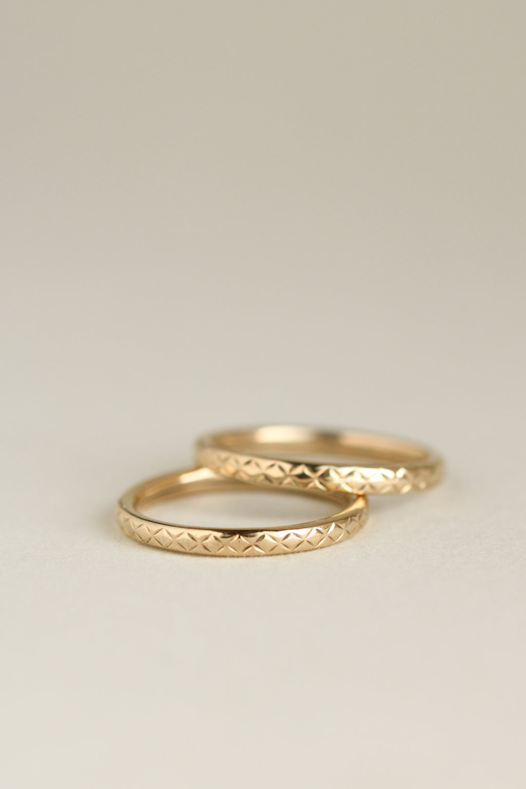 14k Hollow Pattern Ring
