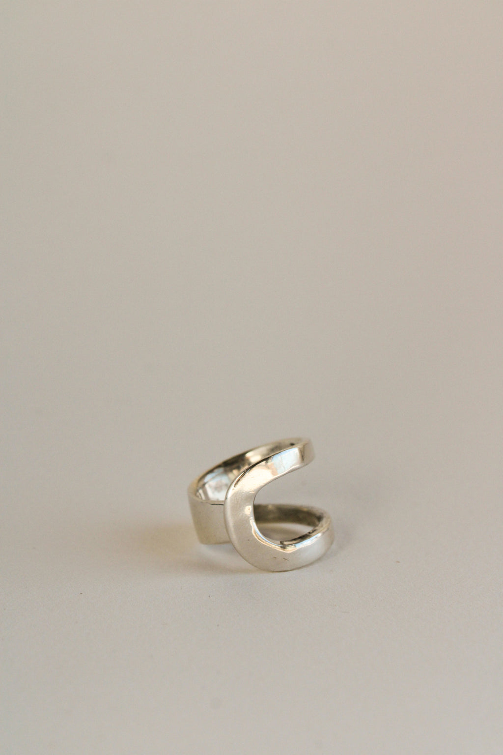 Sterling Modernist Abstract U Ring