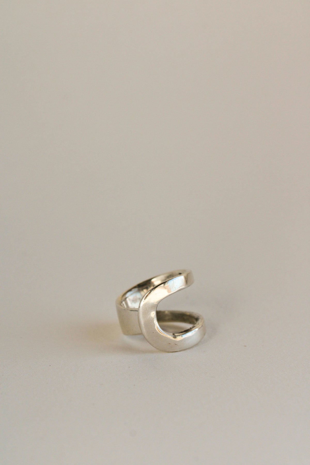 Sterling Modernist Abstract U Ring