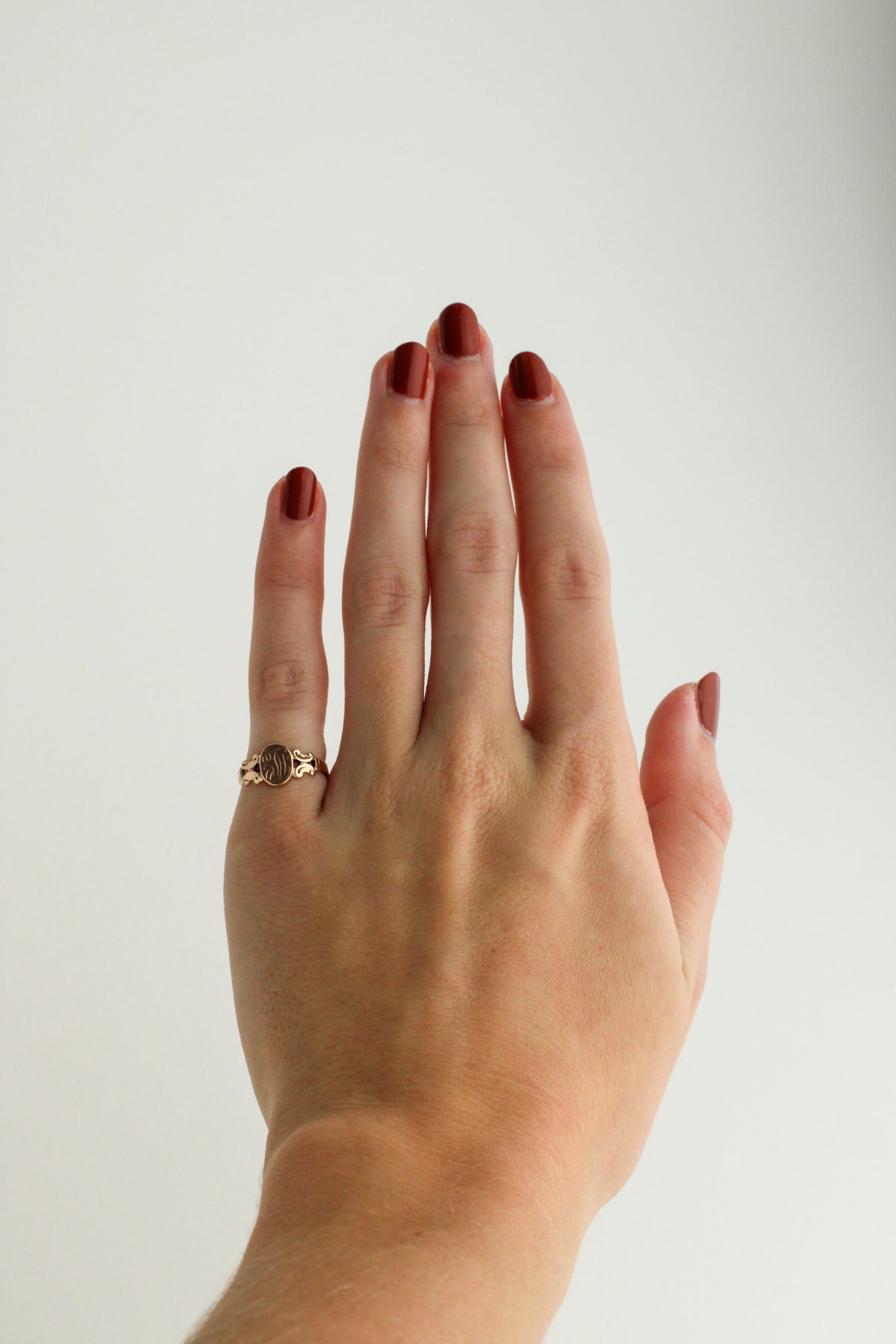 9k Signet Pinky Ring