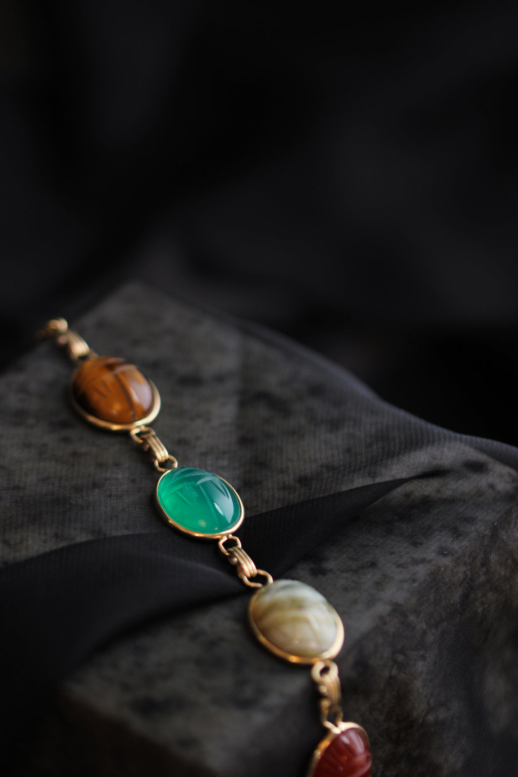 14k Heavy Stone Scarab Choker