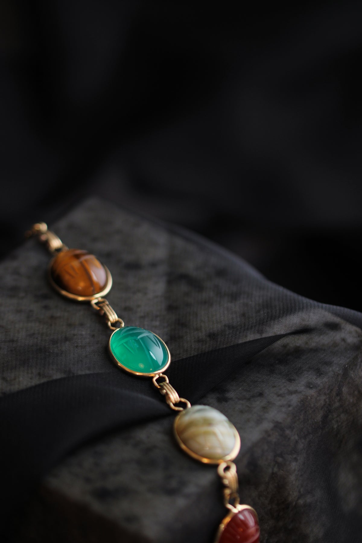 14k Heavy Stone Scarab Choker