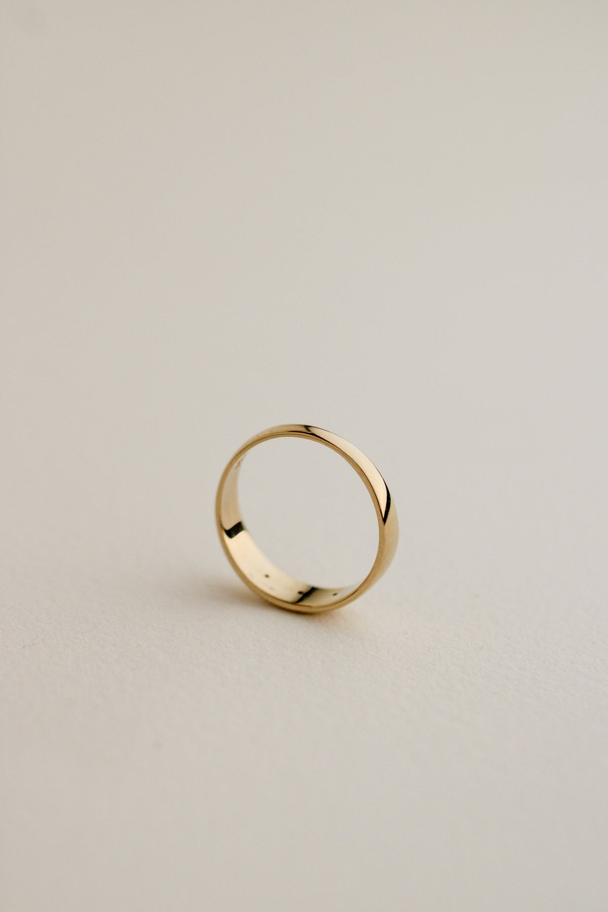 14k Tapered Dome Ring