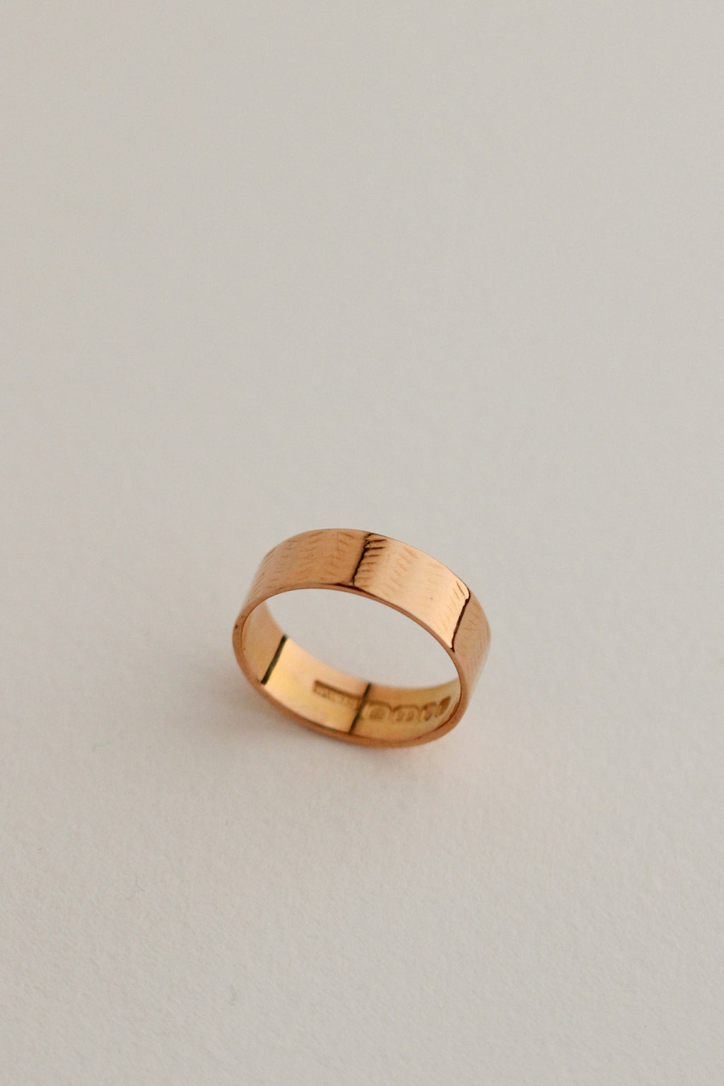 22k Flat Band