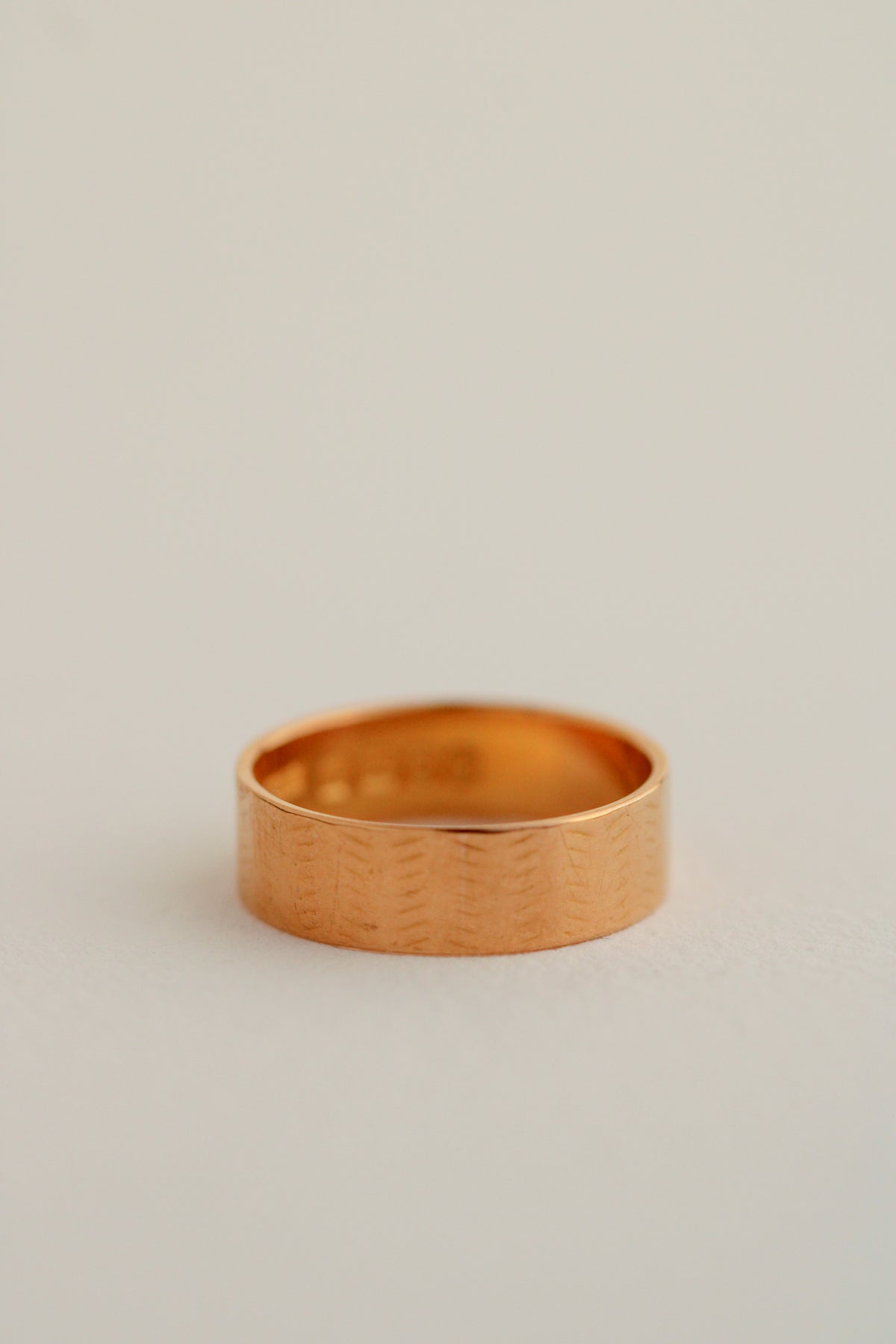 22k Flat Band