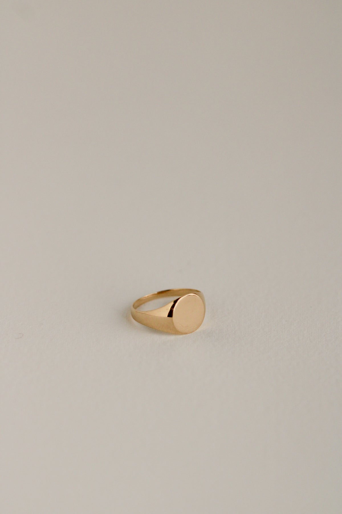 10k Round Signet