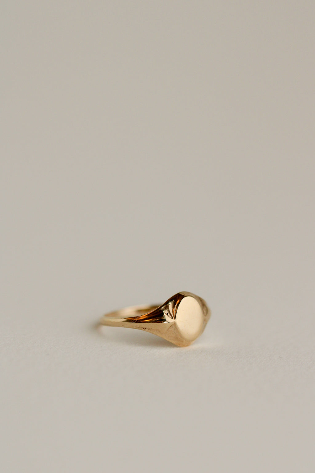10k Flourished Mini Signet