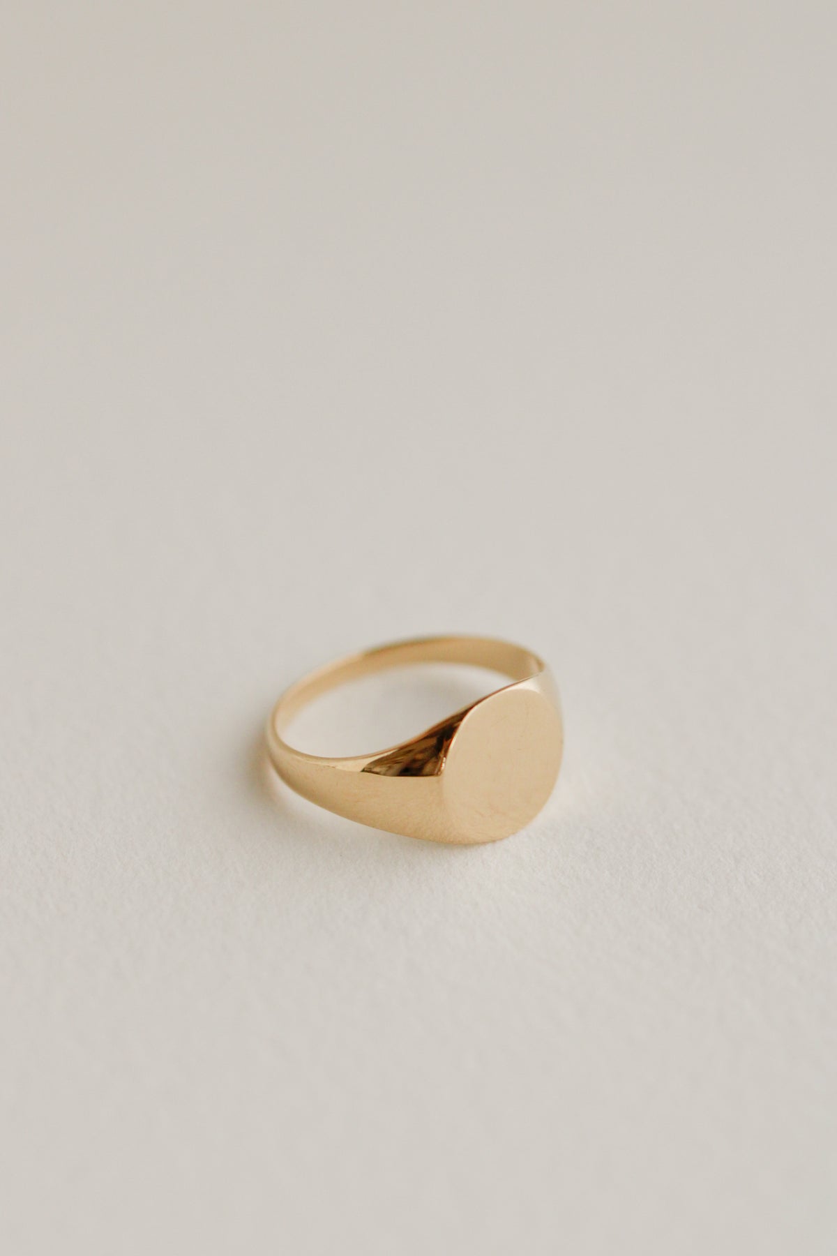 10k Round Signet