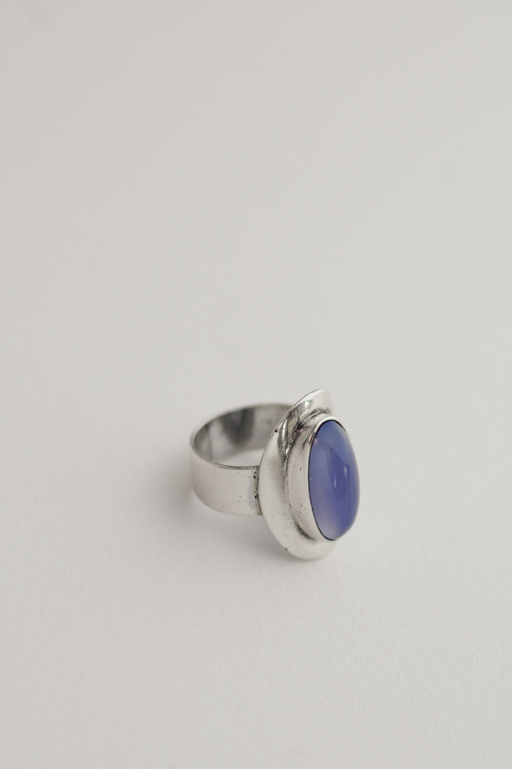 Silver Chalcedony Ring