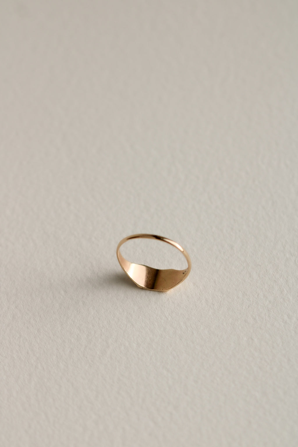 10k "BAR" Signet Ring