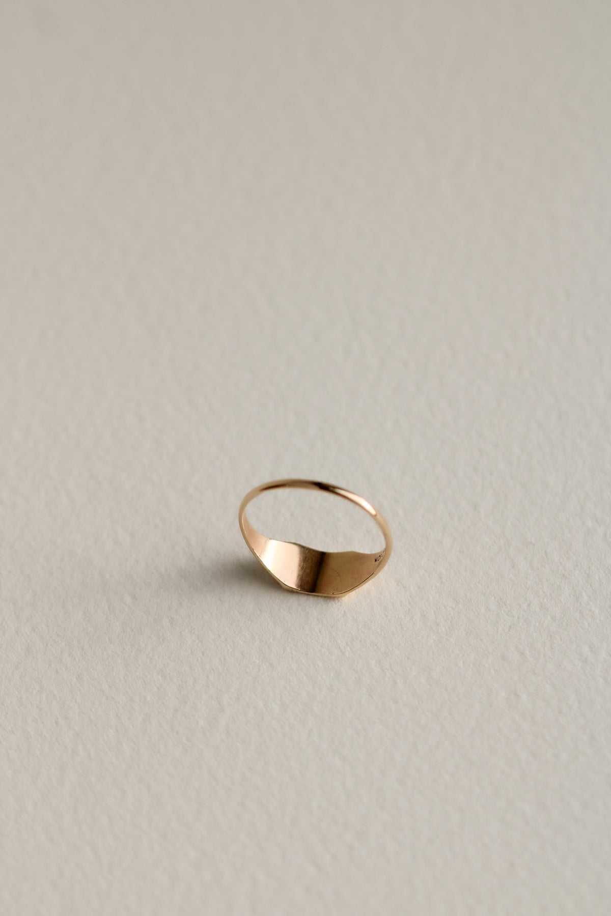 10k "BAR" Signet Ring
