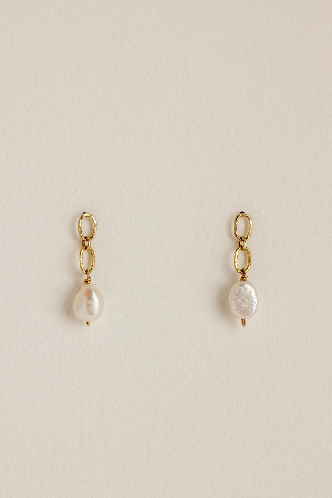 Lacrima Earrings