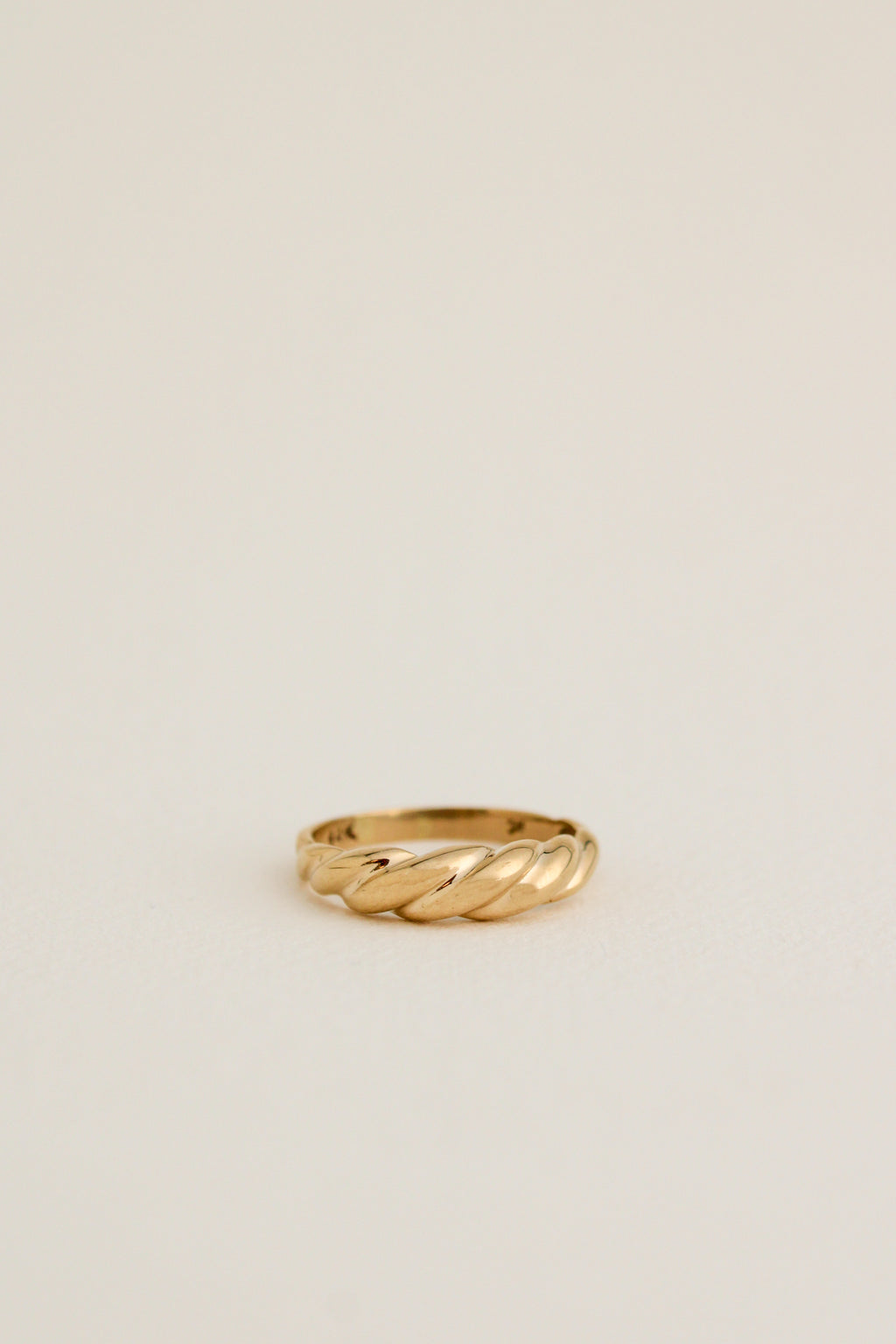 14k Croissant Ring