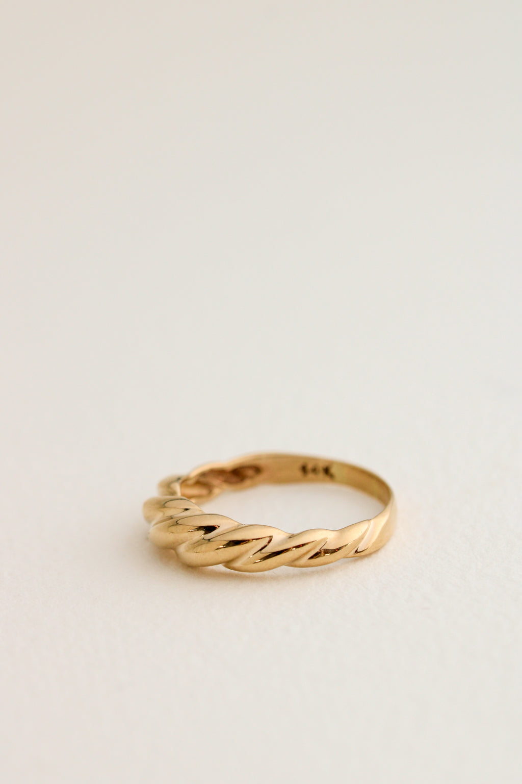 14k Croissant Ring