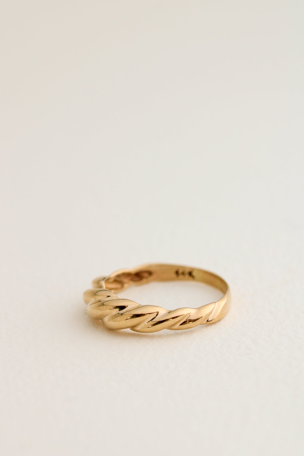 14k Croissant Ring