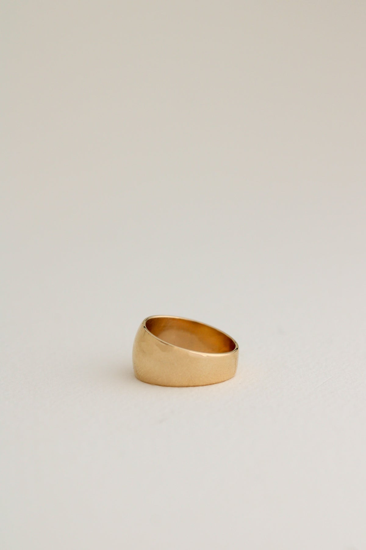 14k Tapered Cigar Band