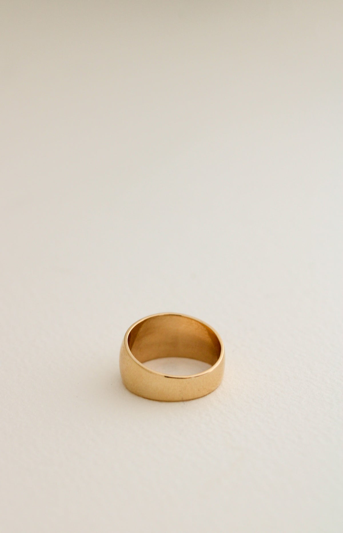 14k Tapered Cigar Band