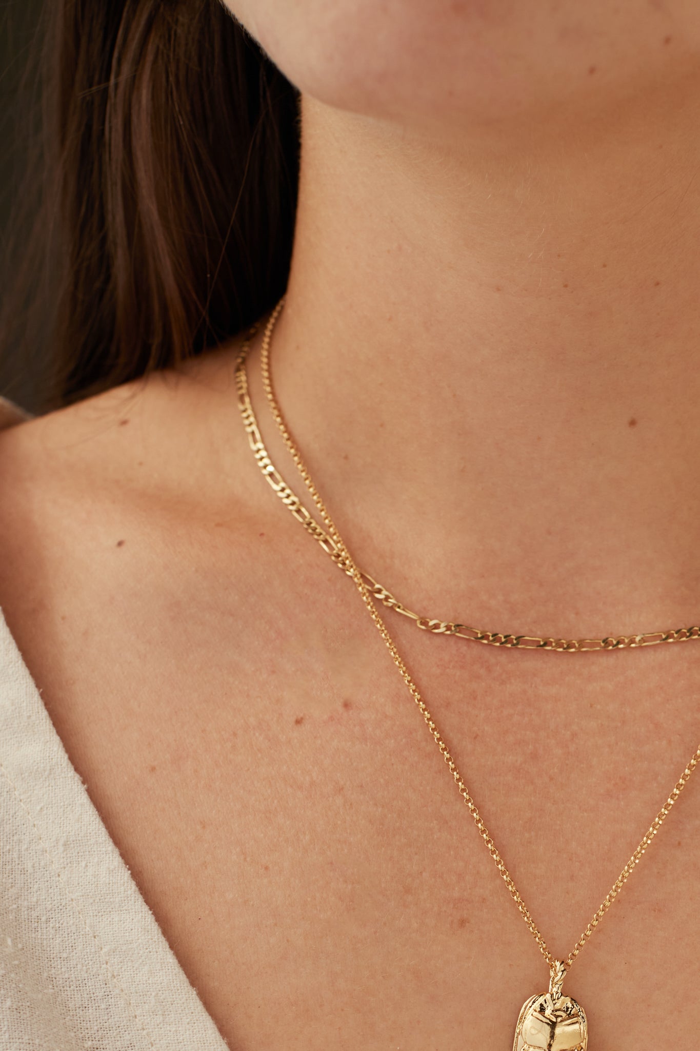 Disc and Figaro Chain Necklace in Gold